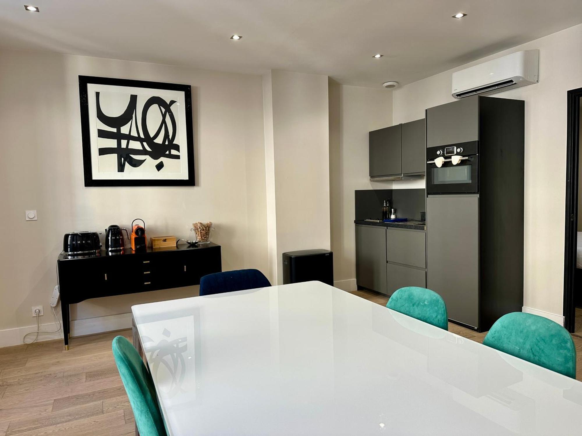 Appartements Emile Fourcand -Your Bordeaux Home Exterior photo